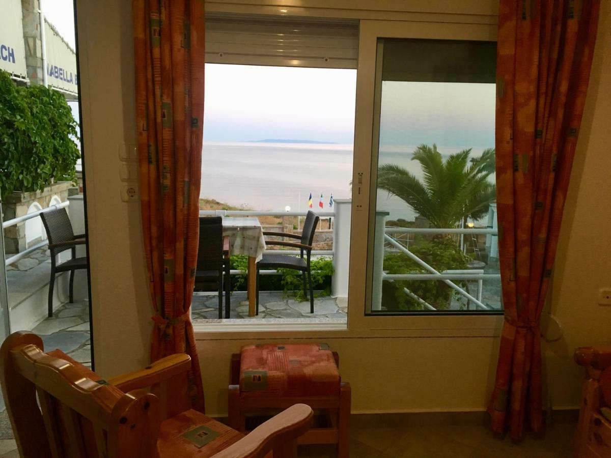 Mabella Beach Plati  Bagian luar foto